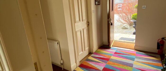 AH Hall carpet 2021 www.loaninghead.co.u Holiday Cottage. Loch Lomond and Trossachs National Park.